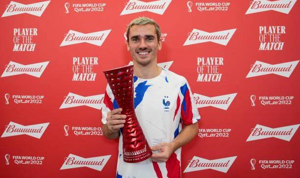 开云官方网站-能抬钢琴的钢琴家！全能格列兹曼已成法国中场大师