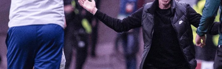 格拉斯纳此前两次与图多尔交手全胜，曾率法兰克福双杀马赛