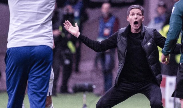 格拉斯纳此前两次与图多尔交手全胜，曾率法兰克福双杀马赛